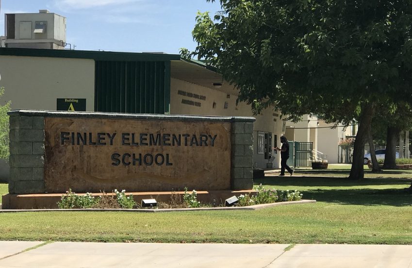 Holtville Unified Set for Students to Return Online » Holtville Tribune