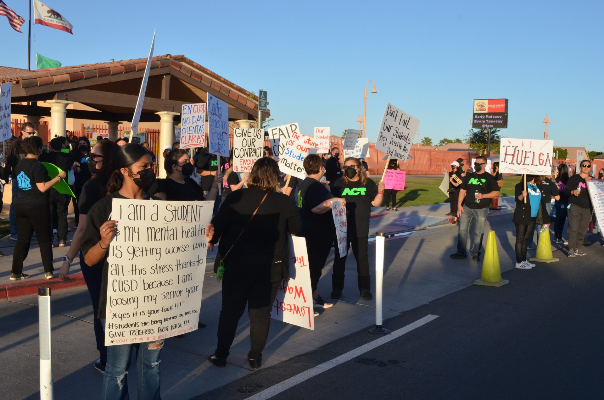Calexico Teacher Contract Talks Enter Fact-Finding » Holtville Tribune